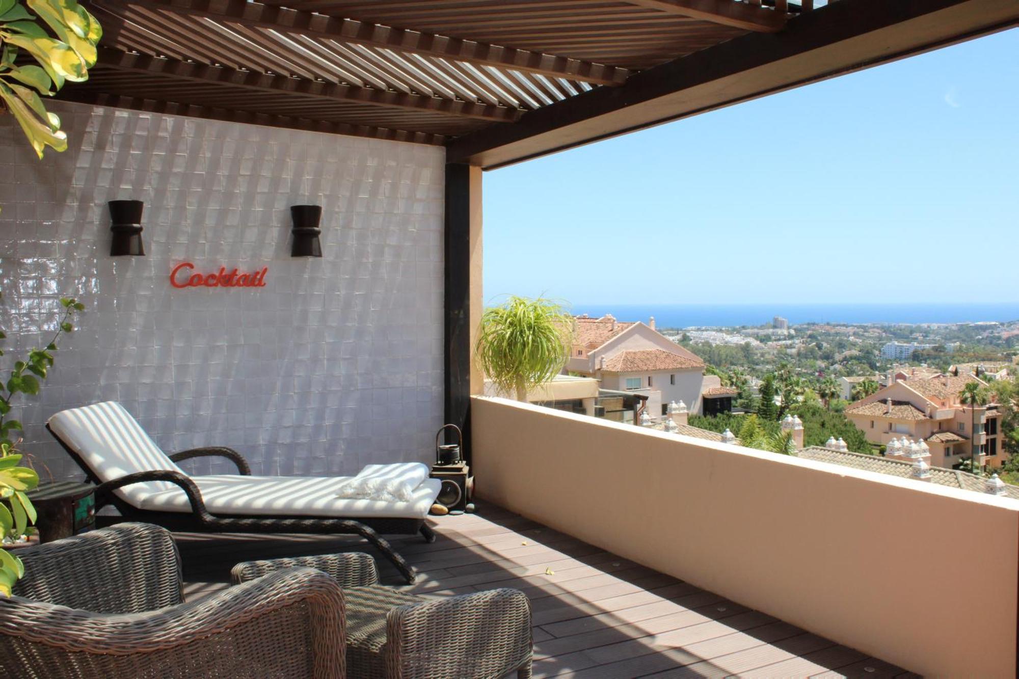 Lovely Duplex Penthouse With Spectacular Sea View Appartamento