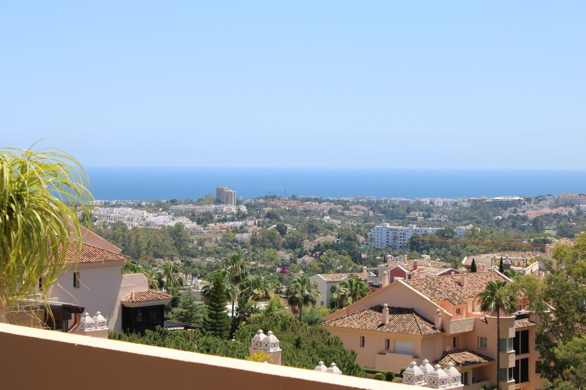 Lovely Duplex Penthouse With Spectacular Sea View * Marbella