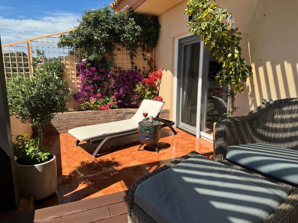 Lovely Duplex Penthouse With Spectacular Sea View Apartment