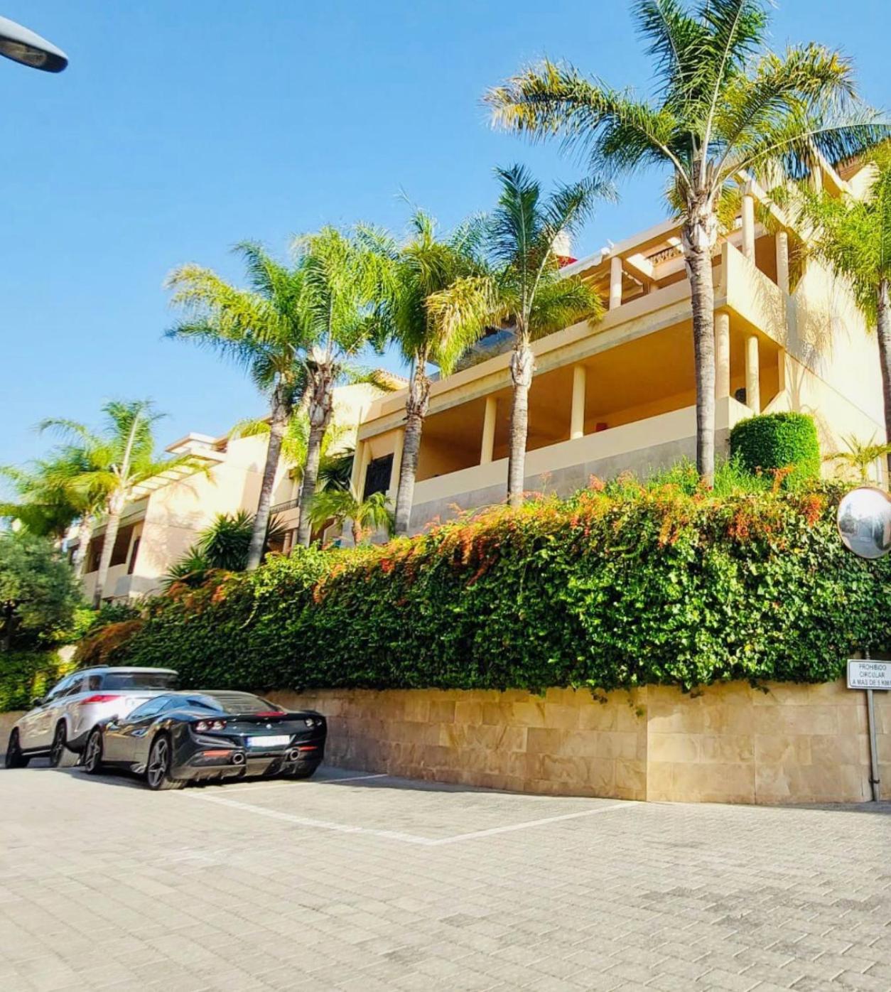 Lovely Duplex Penthouse With Spectacular Sea View Apartment *