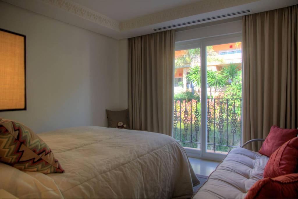 Lovely Duplex Penthouse With Spectacular Sea View *